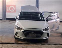 هیوندای ئەلەنترا